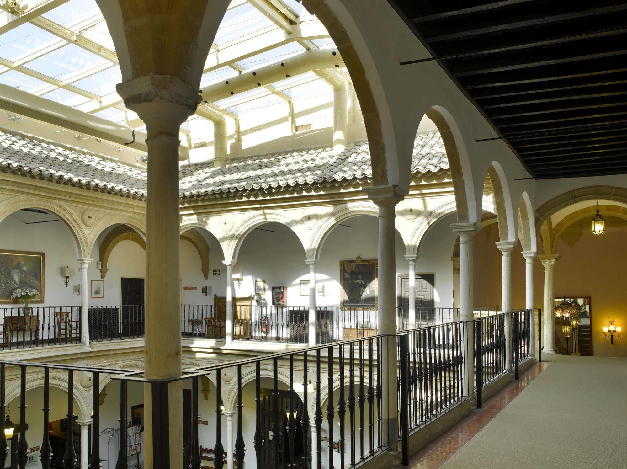 Parador De Ubeda Exterior photo